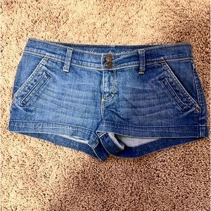 Abercrombie & Fitch Stretch Shorts Size 6 NWOT